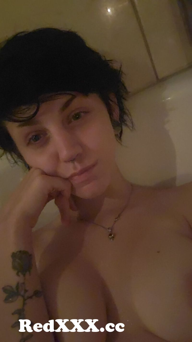 desi aunty bath selfi
